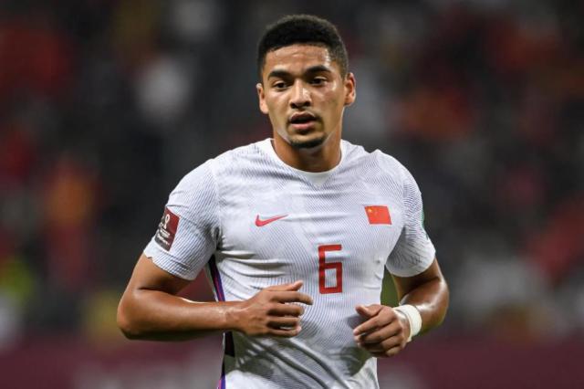 鲸鱼体育-蒋光太博弈战全面升级 薪酬初获解决转会费成焦点